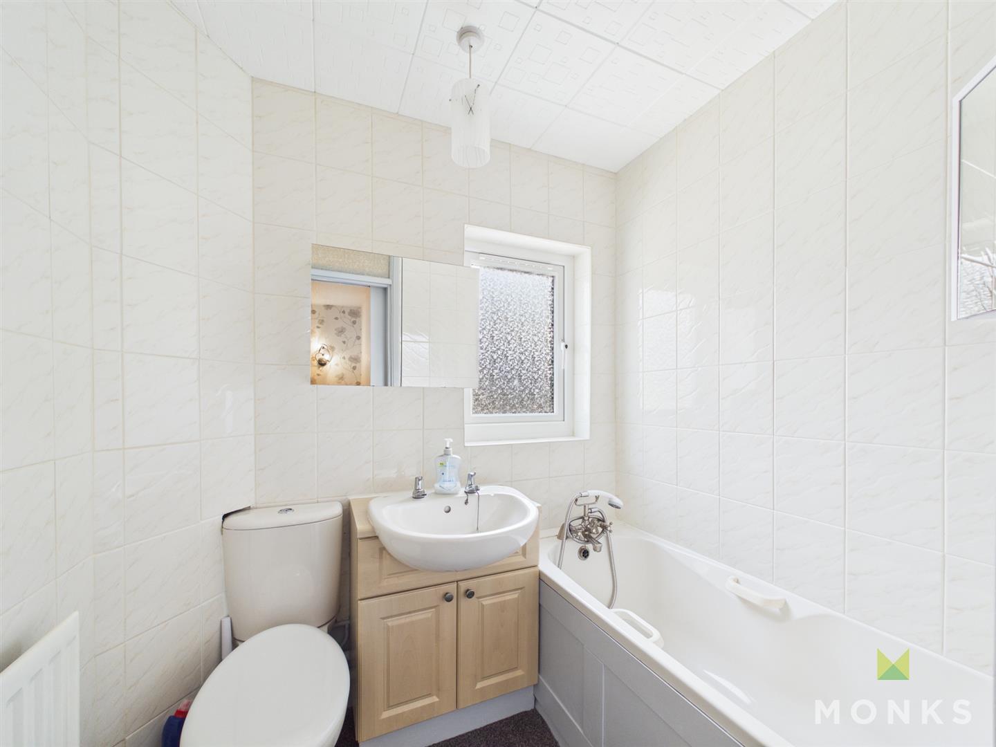 48 Fitzalan Road, Shrewsbury, SY1 3LN For Sale